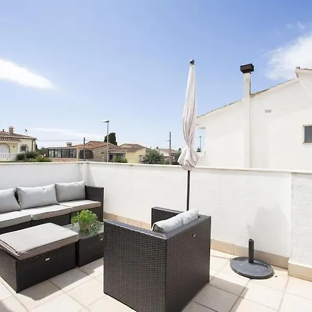 Apartment 1001 4 Personas By Homeselectspain *